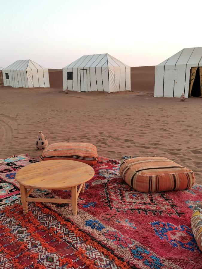 מלון El Gouera Bivouac Erg Chegaga Nomademoi מראה חיצוני תמונה